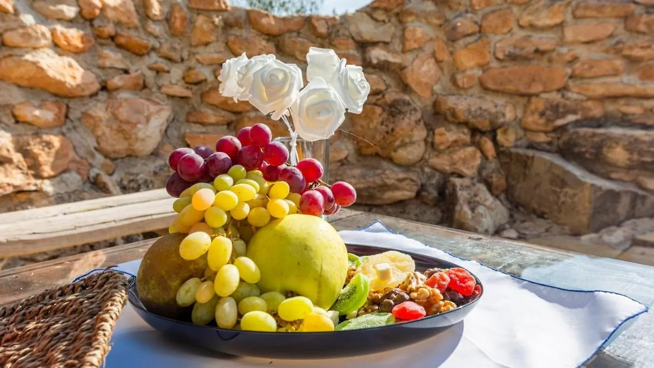 Holiday home Casa De Piedra La Laguna De Tiscar Puente Genil By Ruralidays Spain